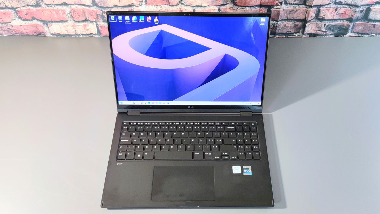 LG Gram 16in 2-in-1