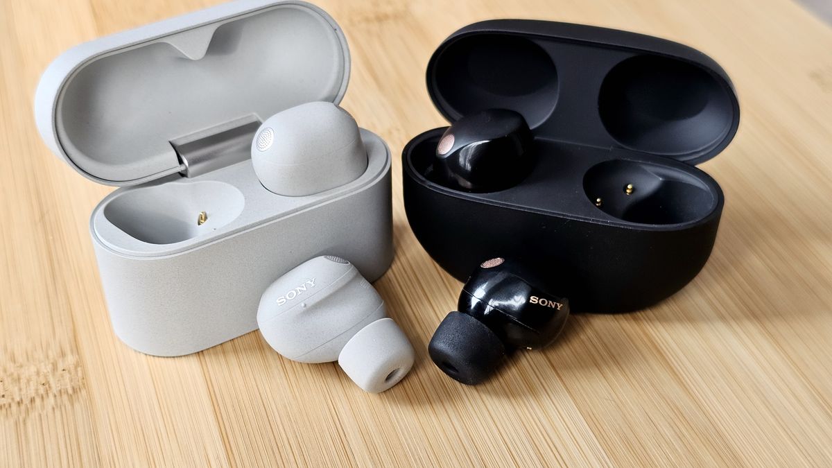 I tested Sony's WF-1000XM6 against WF-1000XM5 to see whether the new flagship earbuds are worth it — and yes, I did find a winner