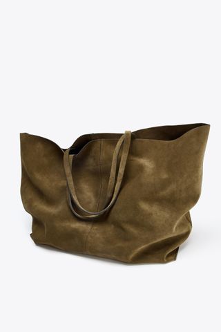 FJmJd8kc2MCw9xTcM9K9gn-320-80 تجد TK Fall Zara أن تبدو باهظة الثمن