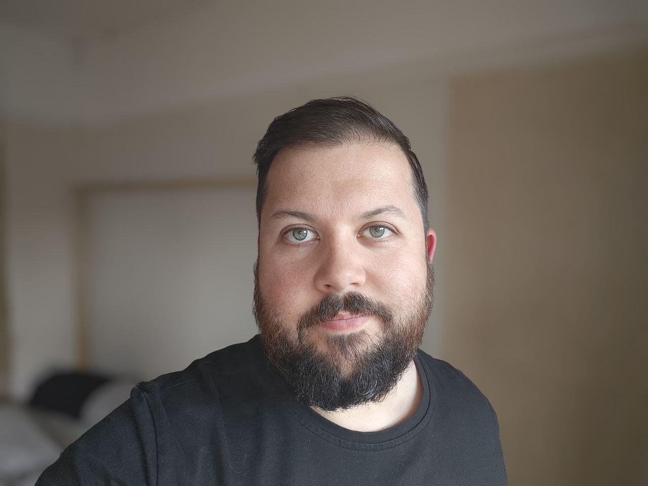 Xiaomi Mix Flip camera sample selfie front camera portrait mode