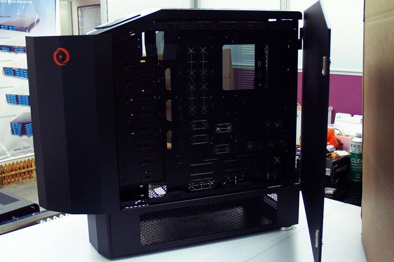 Another look at the PC case's left side
