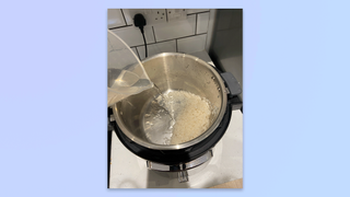 a picture of how to make rice in an instant pot using easy steps to make fluffy white rice in just three minutes