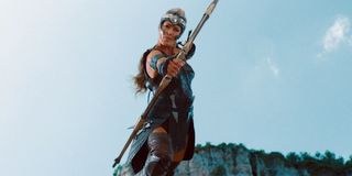 Robin Wright's General Antiope shooting an arrow in the air