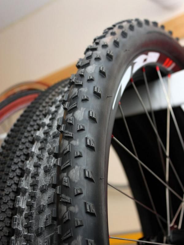 We spotted these Bontrager prototypes treads during our tour of the Wheel Energy facility. By our eye, it appears to be a further evolution of the company's XR3 tread design.