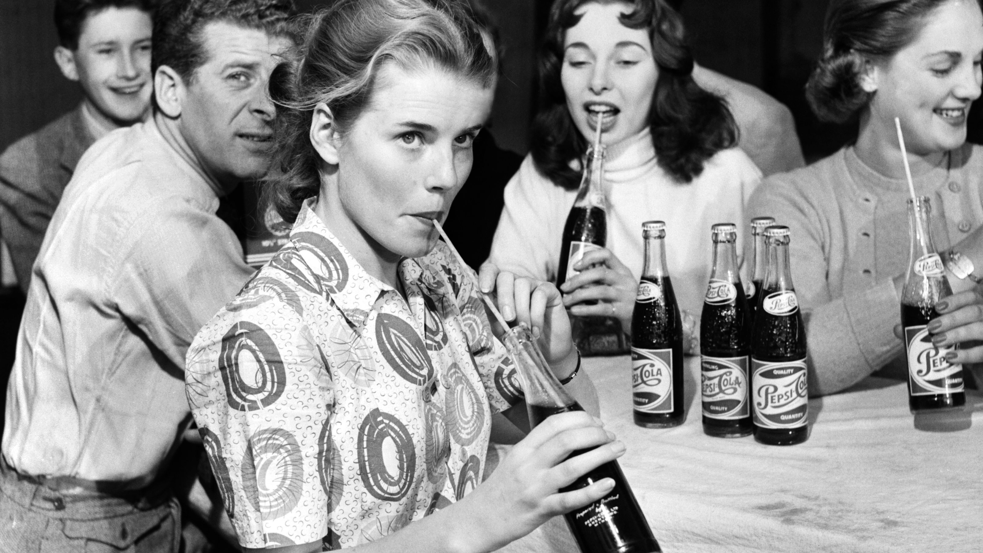 People drinking soft drinks