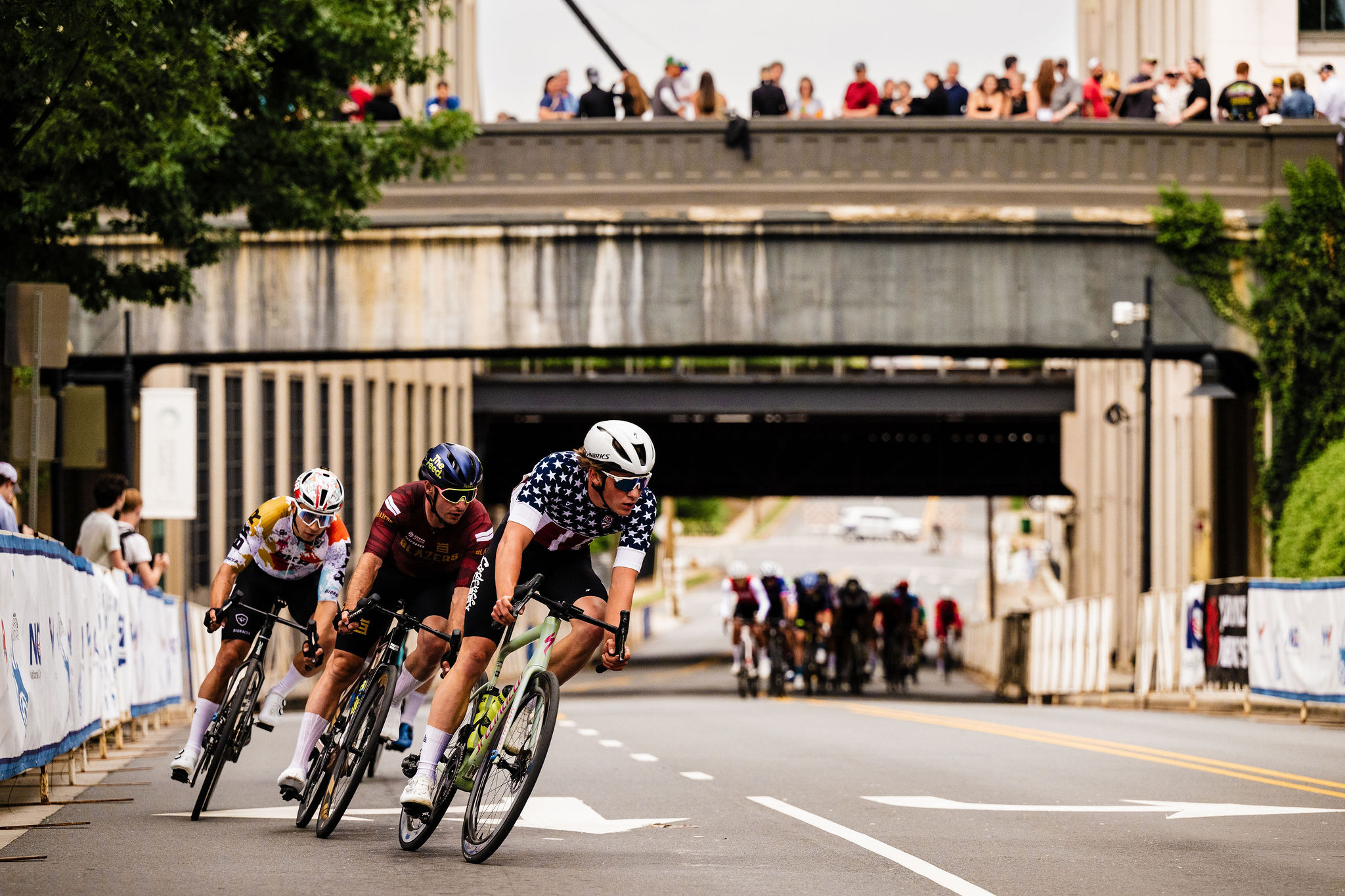 U23 USPro criterium champion Luke Fetzer leads acceleration on late laps at 2025 Winston-Salem Cycling Classic