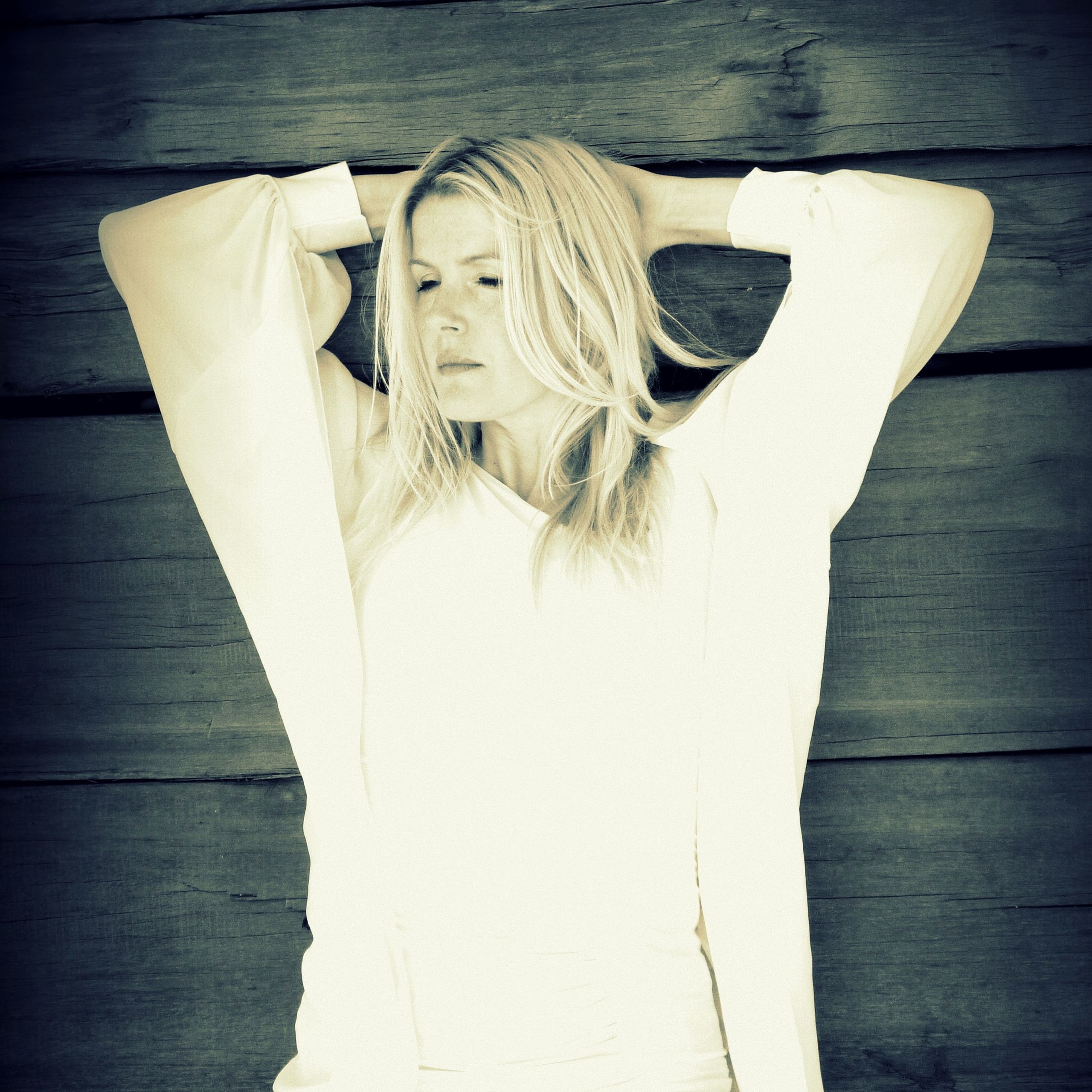 Talitha Stoops Talitha Rise premieres video for new single Lifeboat with Prog | Louder