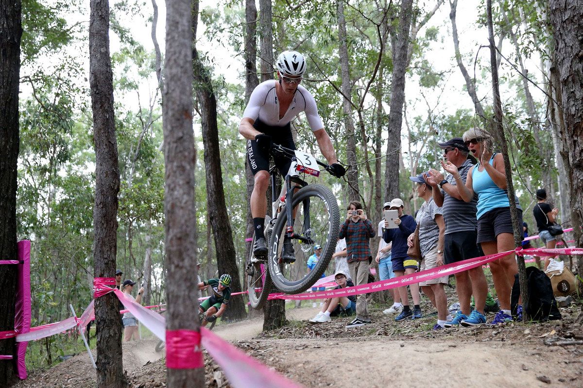 Air time for Samuel Gaze (New Zealand)