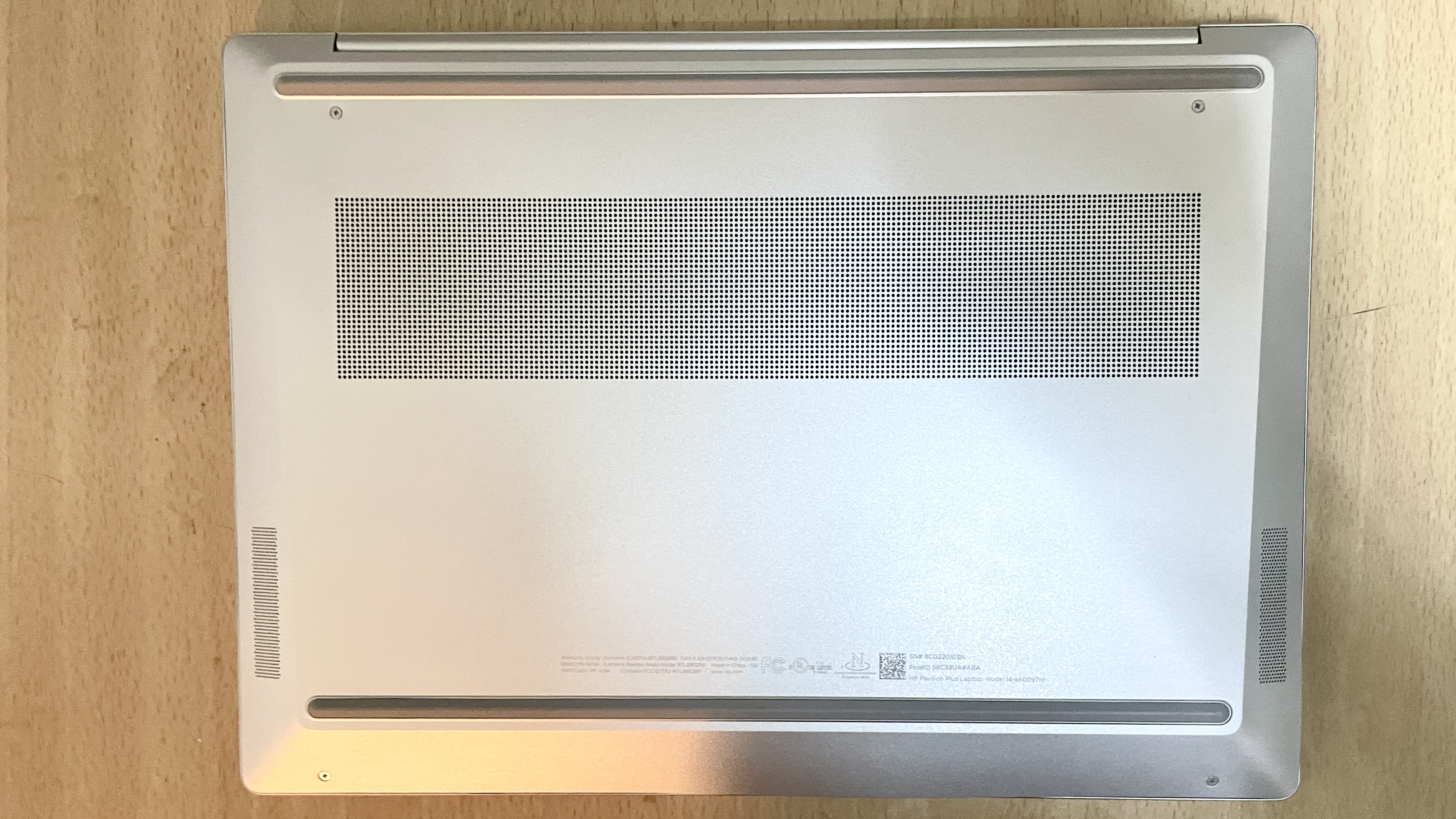 HP Pavilion Plus (14-eh0097nr)