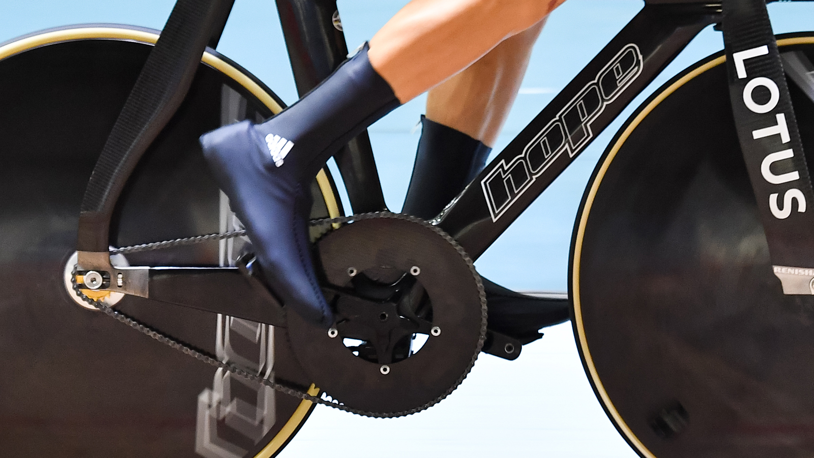 A closer look at the Lotus x Hope HB.T: Team GB's radical track bike at ...