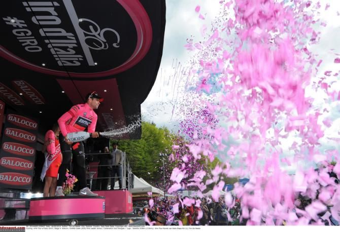 Cadel Evans (BMC) sprays the champagne as the Giro's race leader in 2014