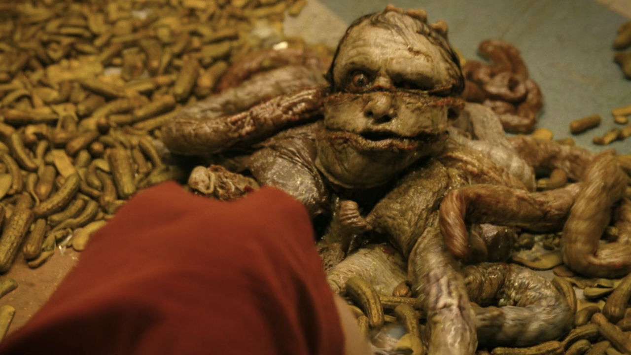 Lilly&#039;s pickle-jar monster father in IT: Welcome to Derry Episode 2