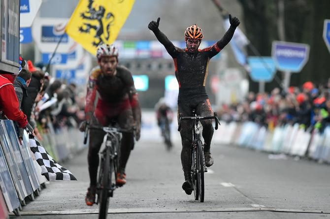 Jan Denuwelaere finishes Bpost Bank Trofee Azencross.
