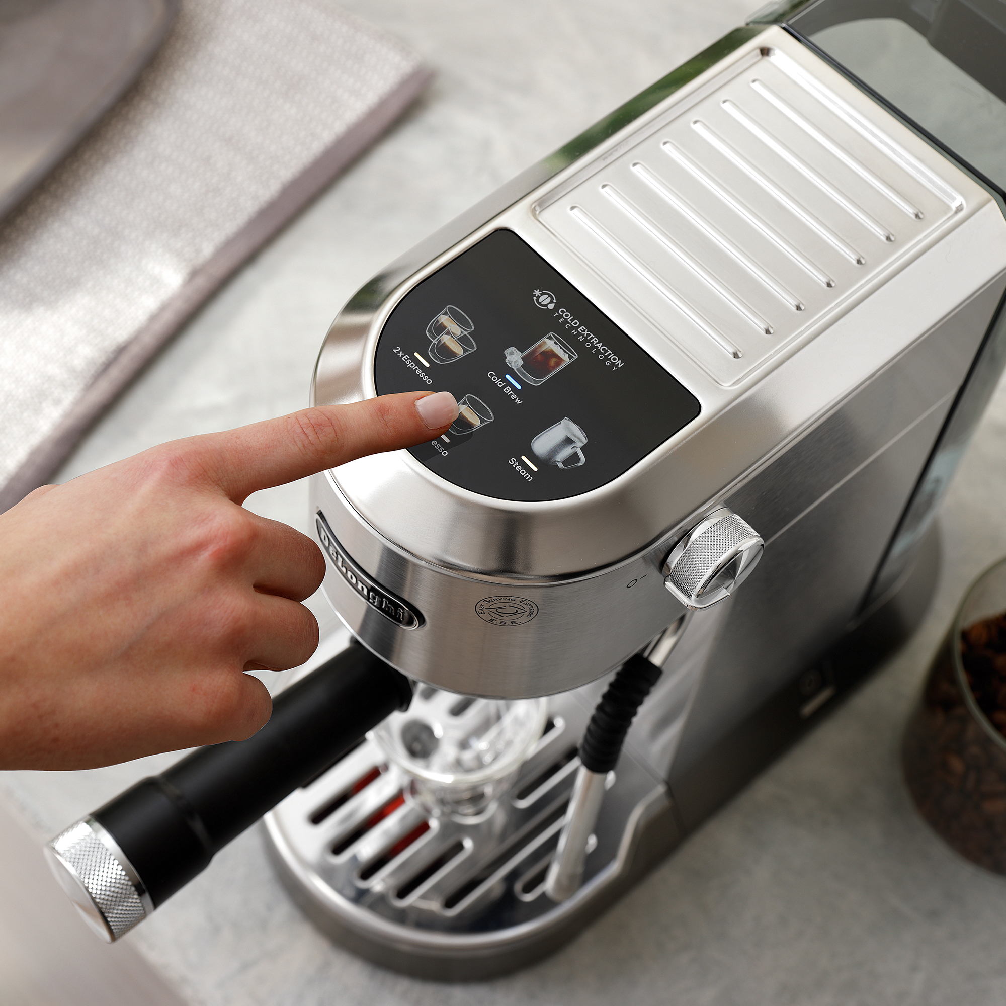 De'Longhi Dedica Duo machine