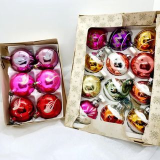 Mercury glass boxed baubles