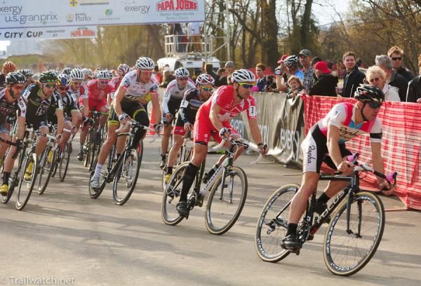 Jeremy Powers (Rapha Focus) close behind Berden
