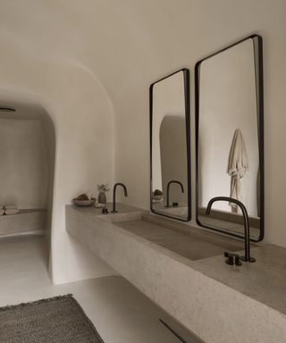 Space saving ideas from micro hotel in Santorini