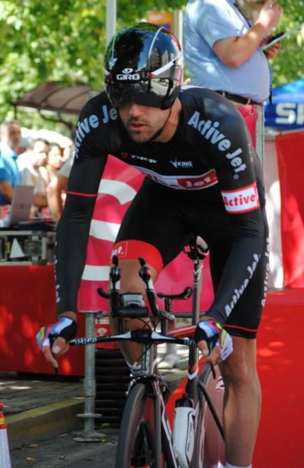 David Muntaner (Active Jet) rolls off the start ramp
