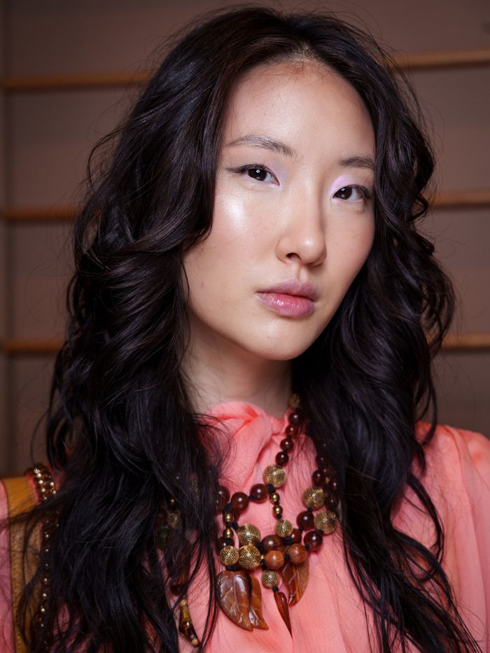 Frederick Anderson spring/summer 2026 beauty look from Fashion Week, featuring pink eyeshadow