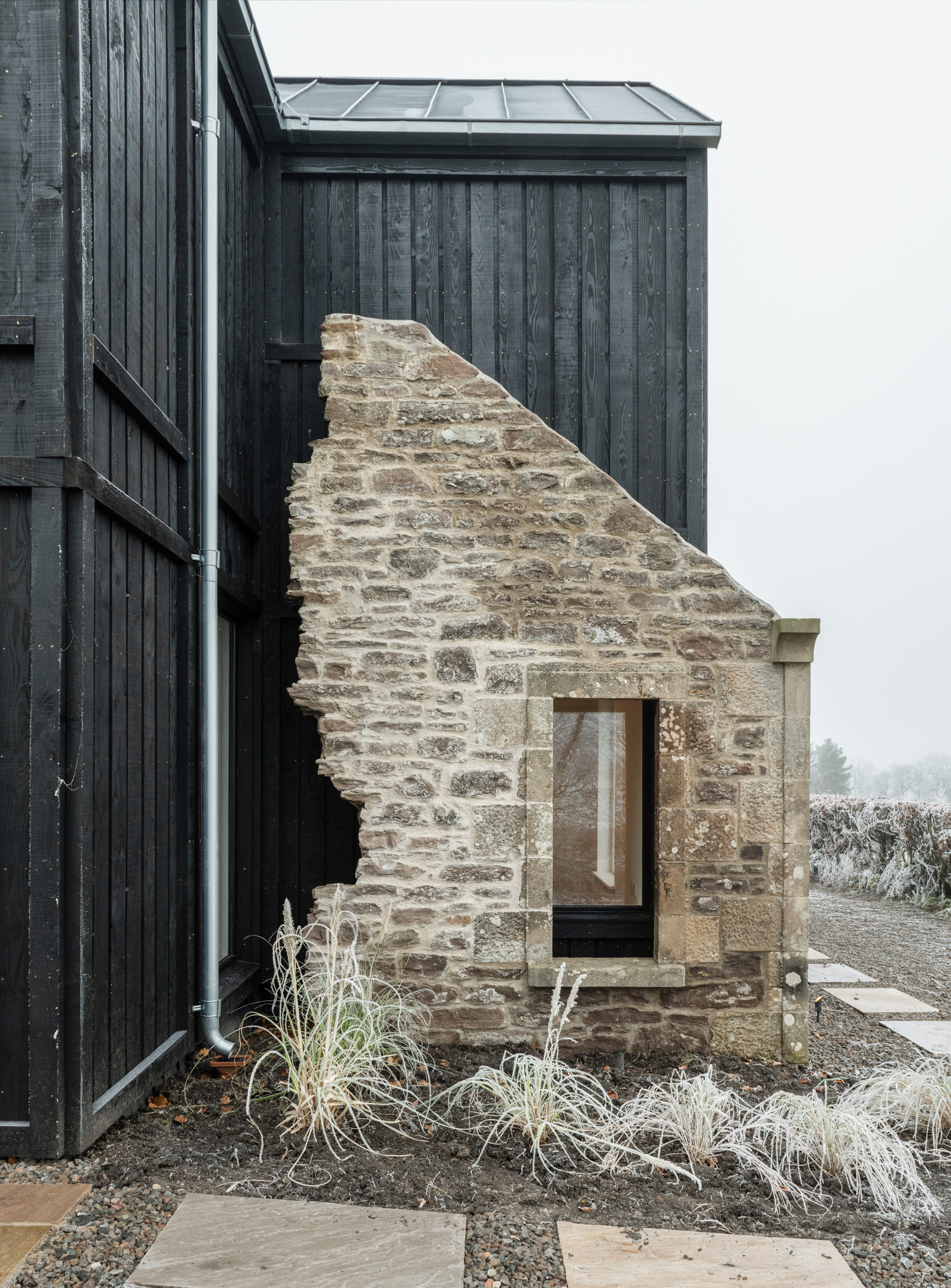 Scottish cottage Black and Stone by Mallett