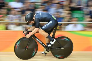 Dylan Kennett (NZL) sets the fastest time in the 250m flying lap of the men's omnium at the 2016 Olympic Games (Watson)