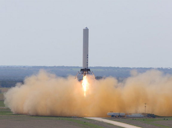 SpaceX's Grasshopper Lifts Off