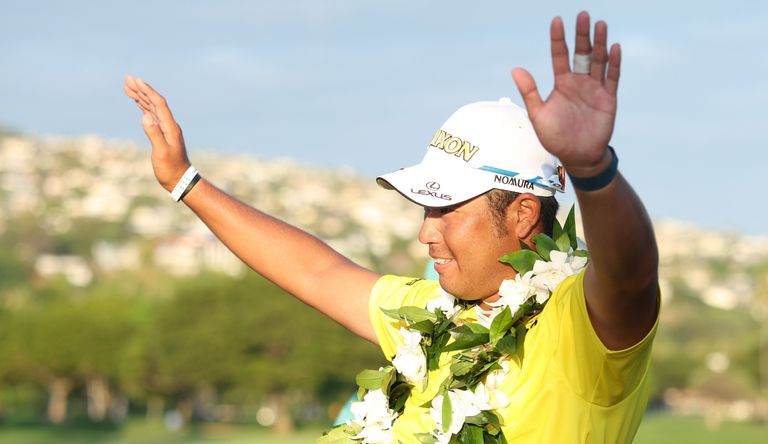 Matsuyama celebrates Hawaii win