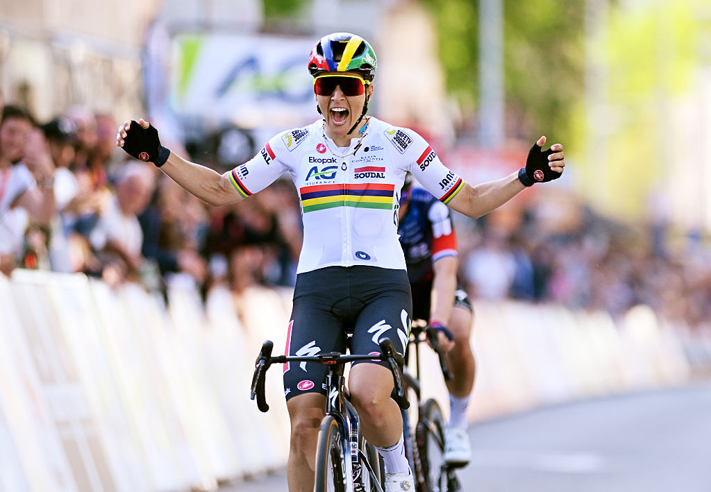 LIEGE, BELGIUM - APRIL 27: Kim Le Court of Mauritius and AG Insurance-Soudal Team celebrates at finish line as stage winner during the 9th Liege - Bastogne - Liege Femmes 2025 a 152.9km one day race from Bastogne to Liege / #UCIWWT / on April 27, 2025 in Liege, Belgium. (Photo by Dario Belingheri/Getty Images)