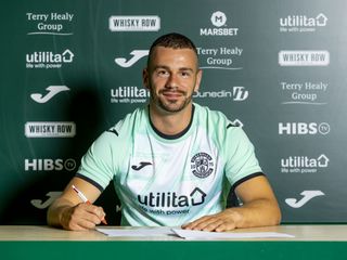 Marijan Cabraja signs for Hibernian FC