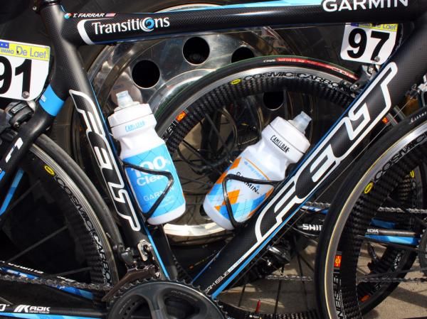 Arundel Mandible cages hold tightly on to Garmin-Transitions' Camelbak Podium bottles.