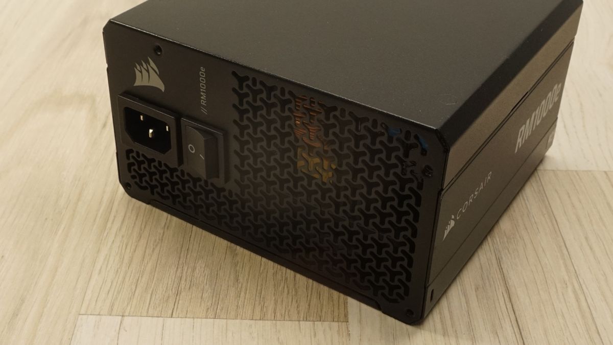 Corsair RM1000e ATX 3.1 power supply review | Tom's Hardware