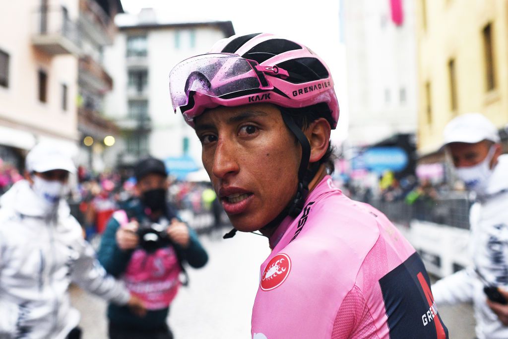 Foto Marco Alpozzi/LaPresse
24 maggio 2021 Italia
Sport Ciclismo
Giro d'Italia 2021 - edizione 104 - Tappa 16 - Da Sacile a Cortina D'Ampezzo (km 212)
Nella foto:
Photo Marco Alpozzi/LaPresse
May 24, 2021 Italy
Sport Cycling
Giro d'Italia 2021 - 104th edition - Stage 16 - from Sacile to Cortina D'Ampezzo
In the pic: