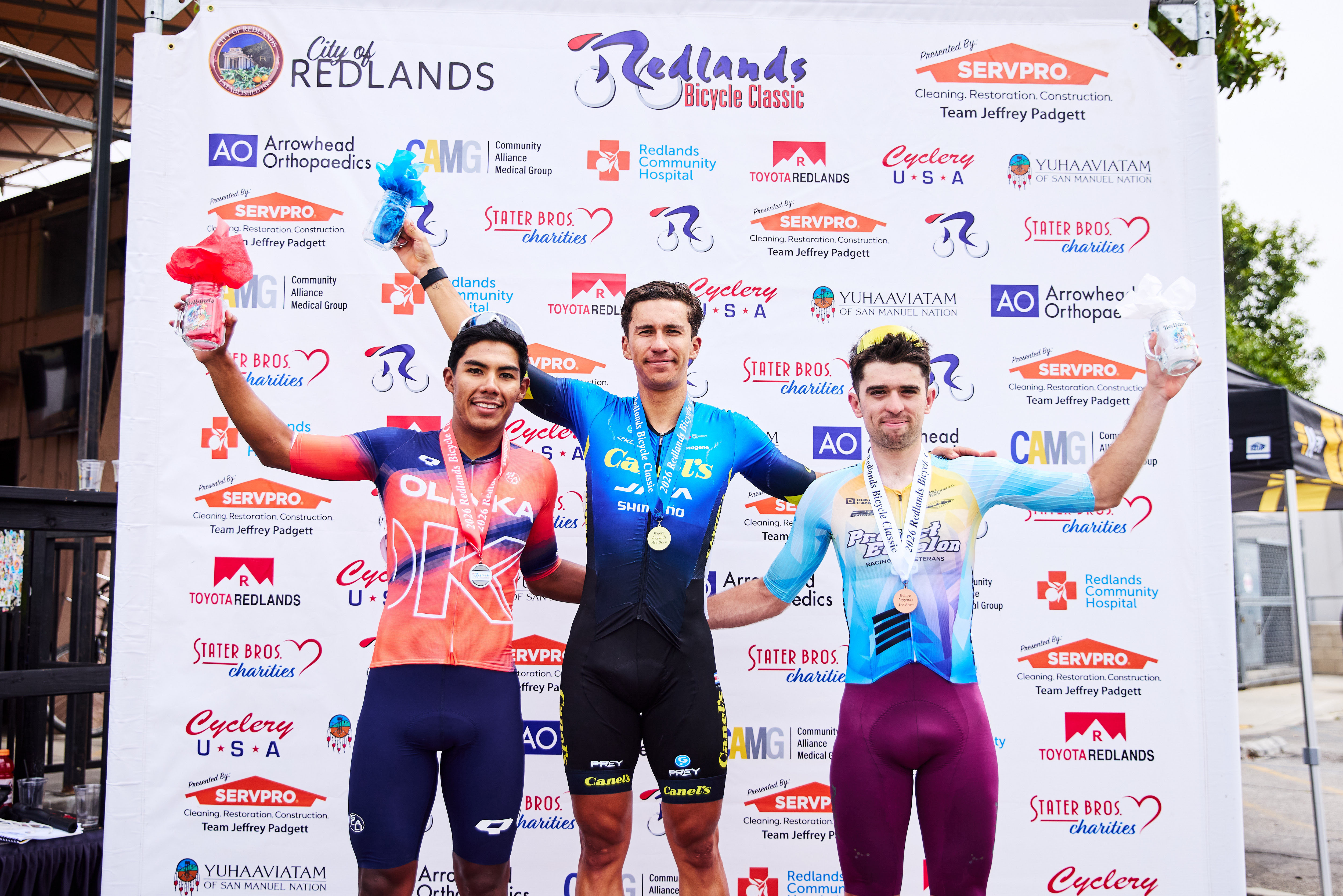 Podio de la etapa 2 profesional masculina