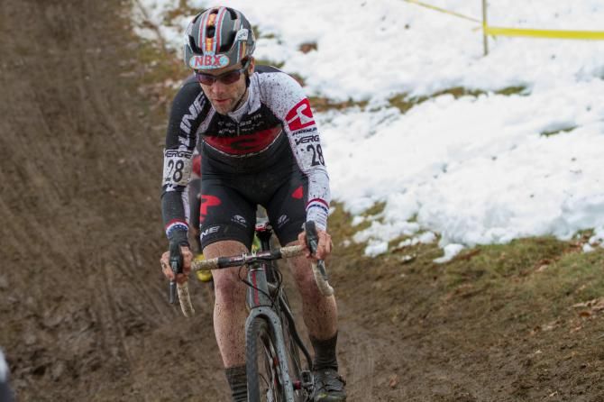 Lindine in the lead group