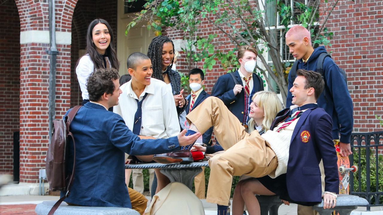 Eli Brown, Savannah Smith, Zion Moreno, Jordan Alexander, Thomas Doherty, Emily Alyn Lind and Evan Mock are seen at the film set of the &#039;Gossip Girl&#039; TV Series on March 11, 2021 in New York City.