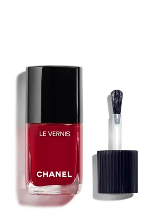 Color de uñas Chanel Le Vernis