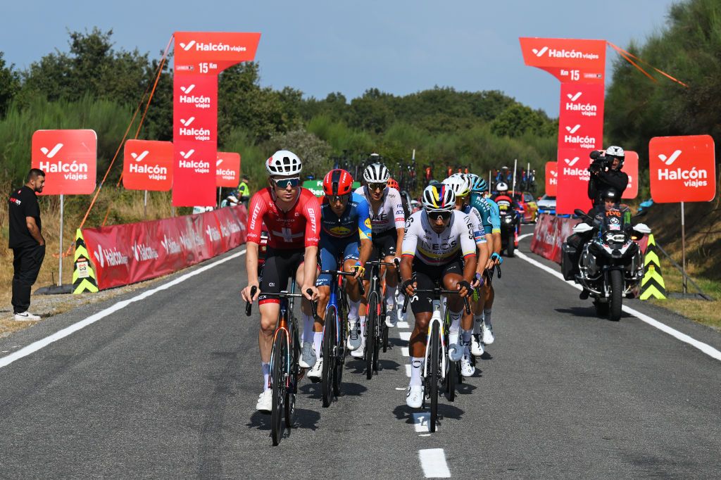 ESTACION DE MONTANA DE MANZANEDA OURENSE SPAIN AUGUST 29 LR Mauro Schmid of Switzerland and Team Jayco AlUla Carlos Verona of Spain and Team Lidl Trek Marc Soler of Spain and UAE Team Emirates and Jhonatan Narvaez of Ecuador and Team INEOS Grenadiers compete during the La Vuelta 79th Tour of Spain 2024 Day 12 a 1375km stage from Ourense Termal to Estacion de Montana de Manzaneda 1491m UCIWT on August 29 2024 in Estacion de Montana de Manzaneda Spain Photo by Tim de WaeleGetty Images