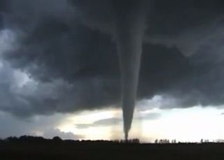 Amazing Tornado Facts | Tornado Pictures | Live Science