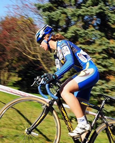 Pepper Harlton (Juventus Cycling) riding in the top five.
