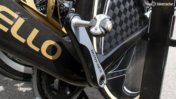 Speedplay Zero Nanogram pedals help keep the weight down