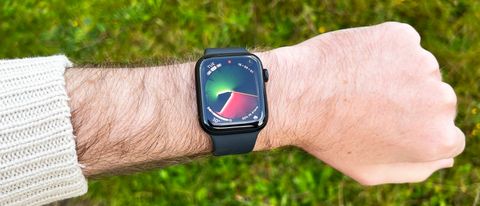Apple Watch SE (2022) being worn by a man
