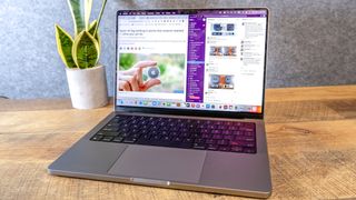 Rectangle app on 14-inch MacBook Pro