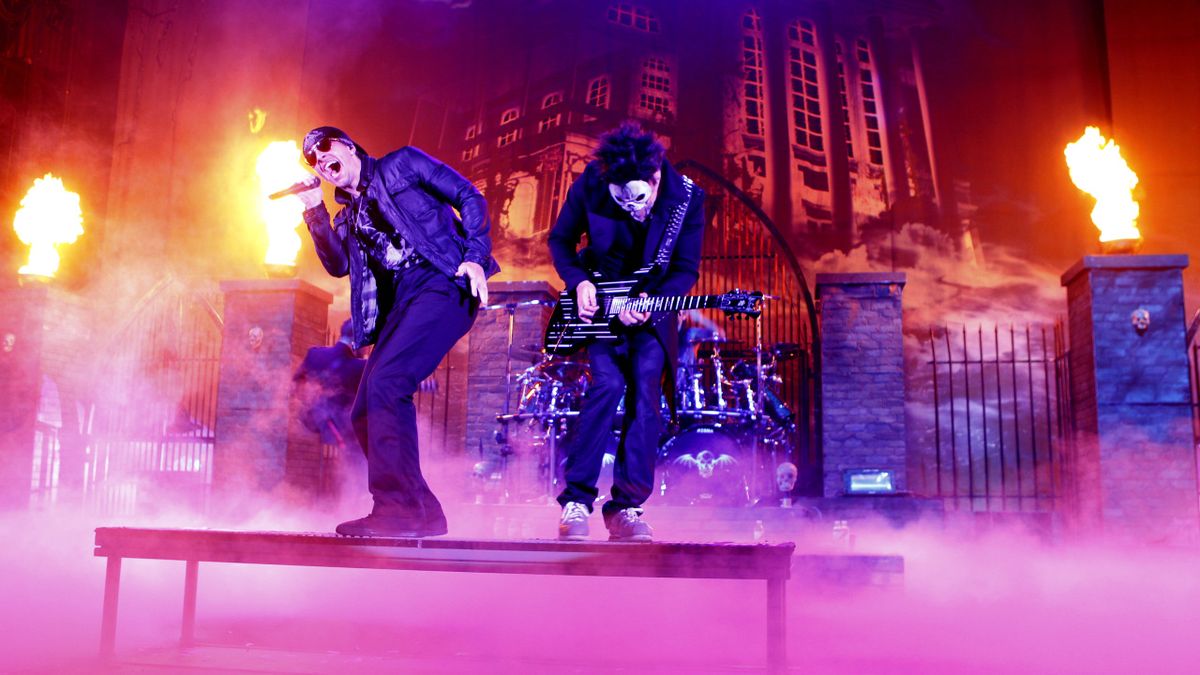 Buried Alive How Avenged Sevenfold Learned To Go On Living Louder