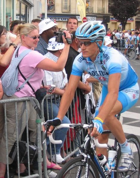 Gerolsteiner lining up.