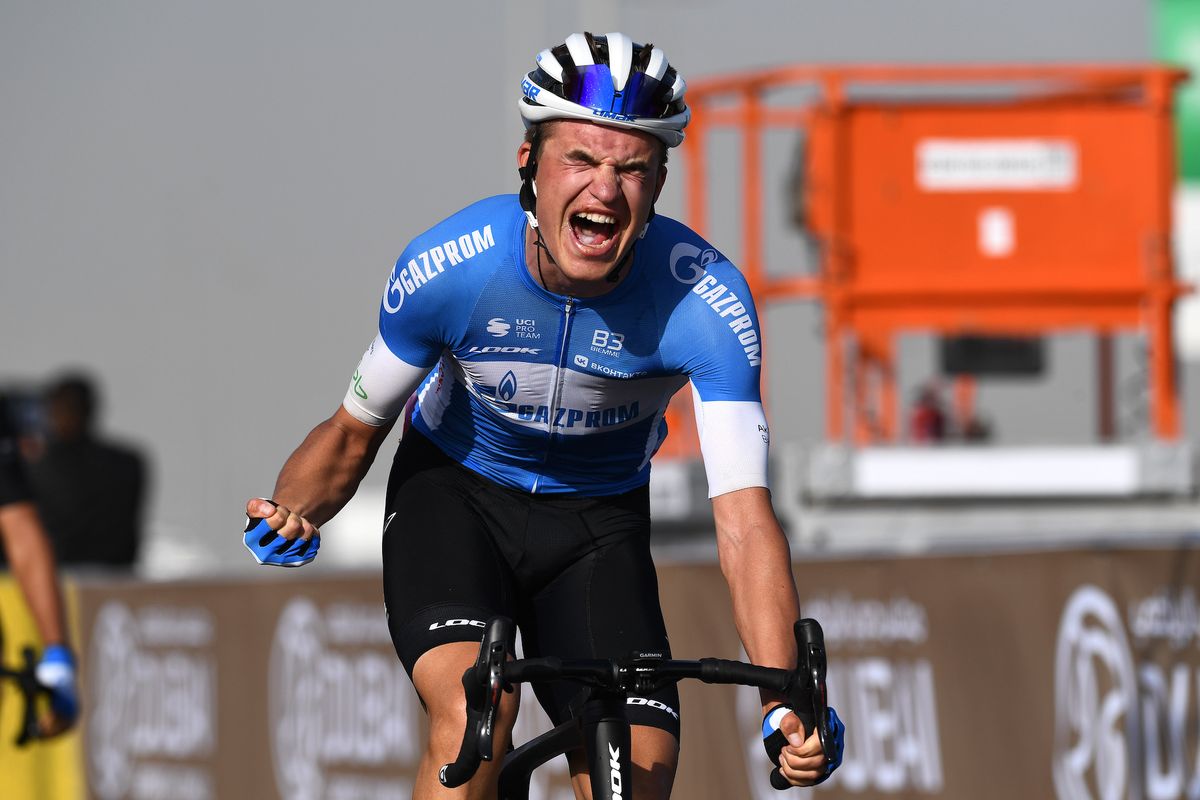 Mathias Vacek wins stage six of UAE Tour as peloton fails to catch ...