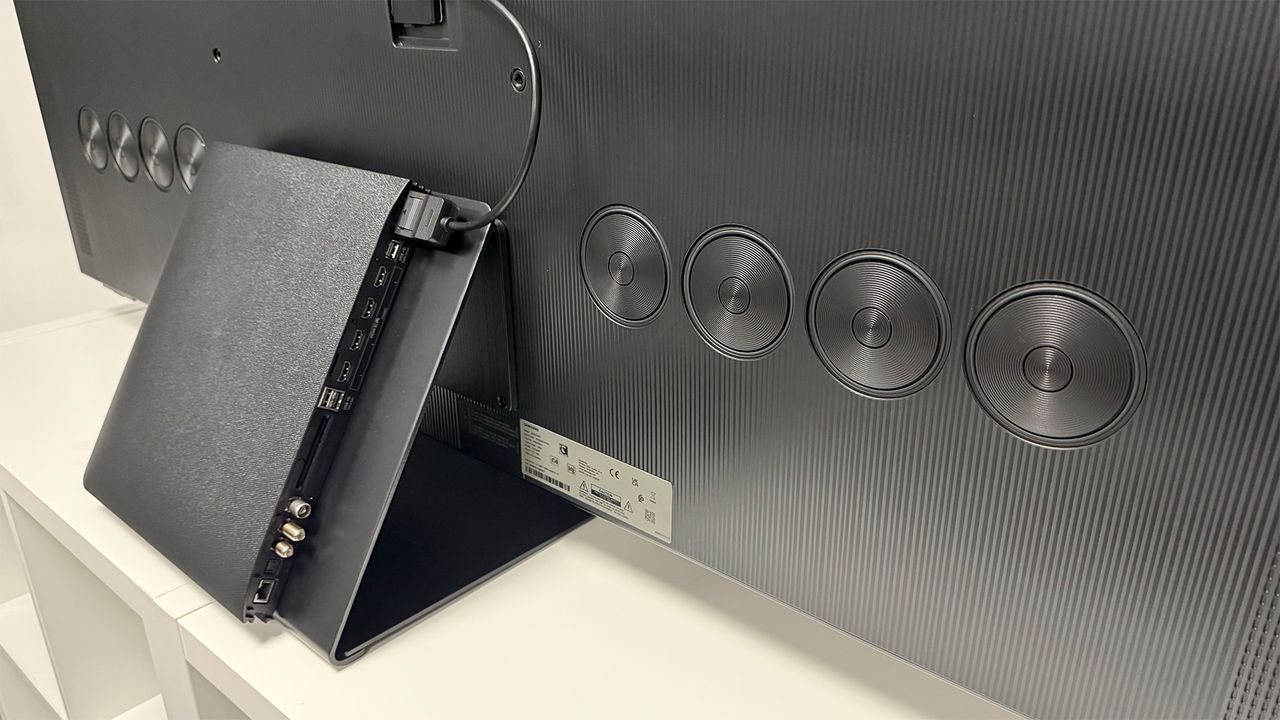 Samsung S95F OLED TV