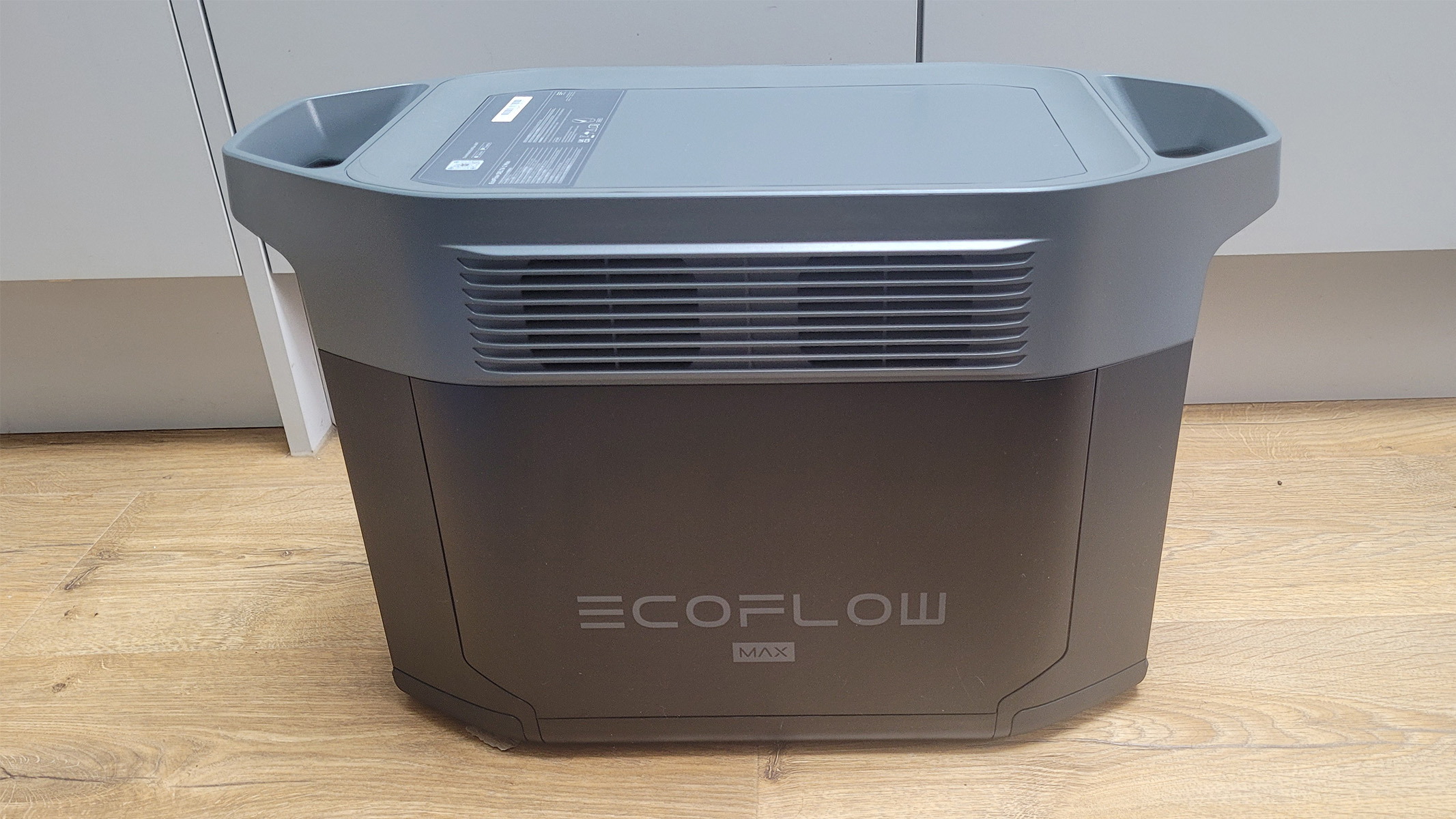 EcoFlow DELTA Pro Portable Power Station — The Solar Theory