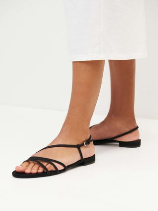 Phoenecia Lattice Flat Sandal