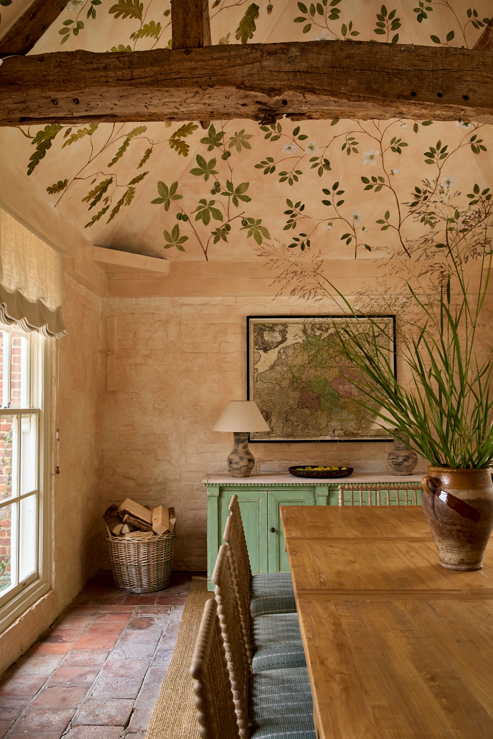 Tess Newall painted the ceiling of this dining room