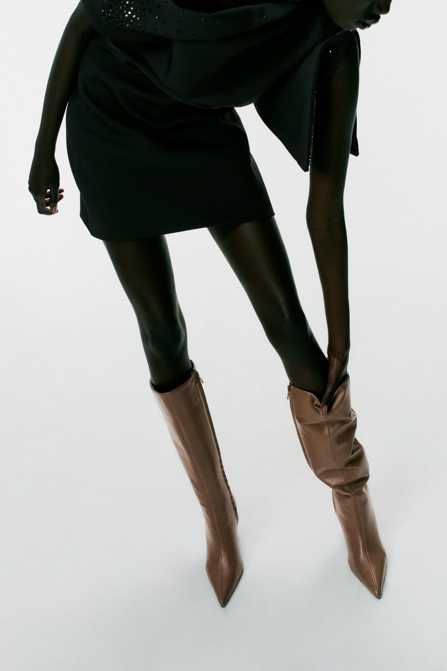 Leather Heeled Boots - Sand/brown - 5
